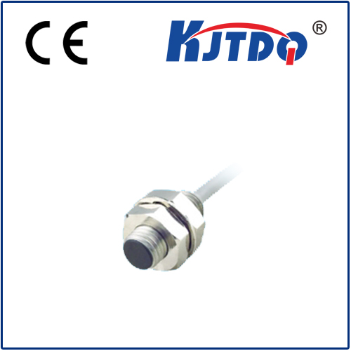 Inductive analog sensor NBB8-30GM60-I3