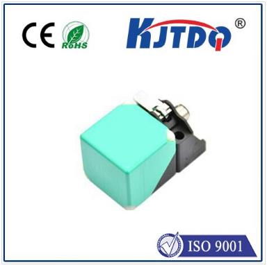 Inductive sensor NBN40-L2-A2-V1-M
