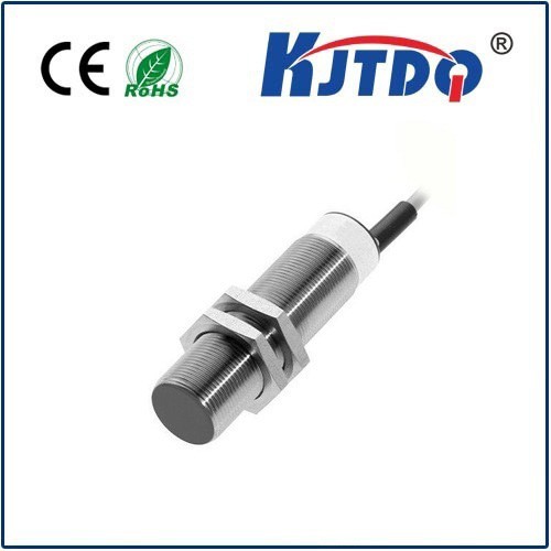 Self-magnetic Hall high frequency speed sensor